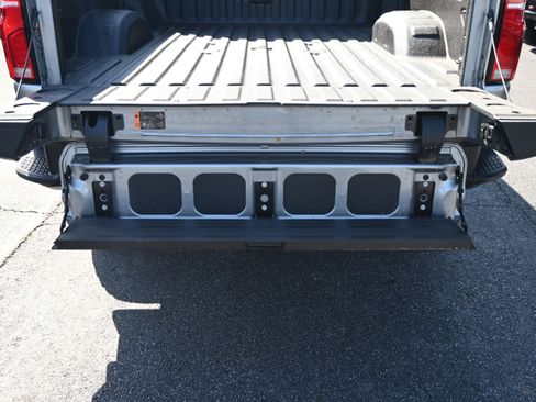 Used 2026 Chevrolet Silverado 2500 ZR2 w/ LPO, Dark Essentials Package image 15