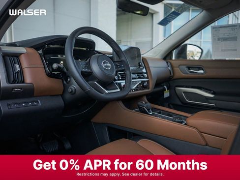 New 2025 Nissan Pathfinder Platinum w/ Cargo Package image 19