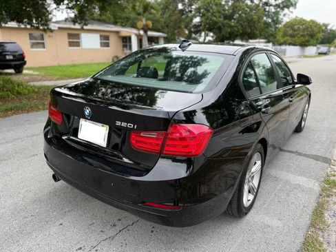 Used 2013 BMW 320i Sedan RWD image 7
