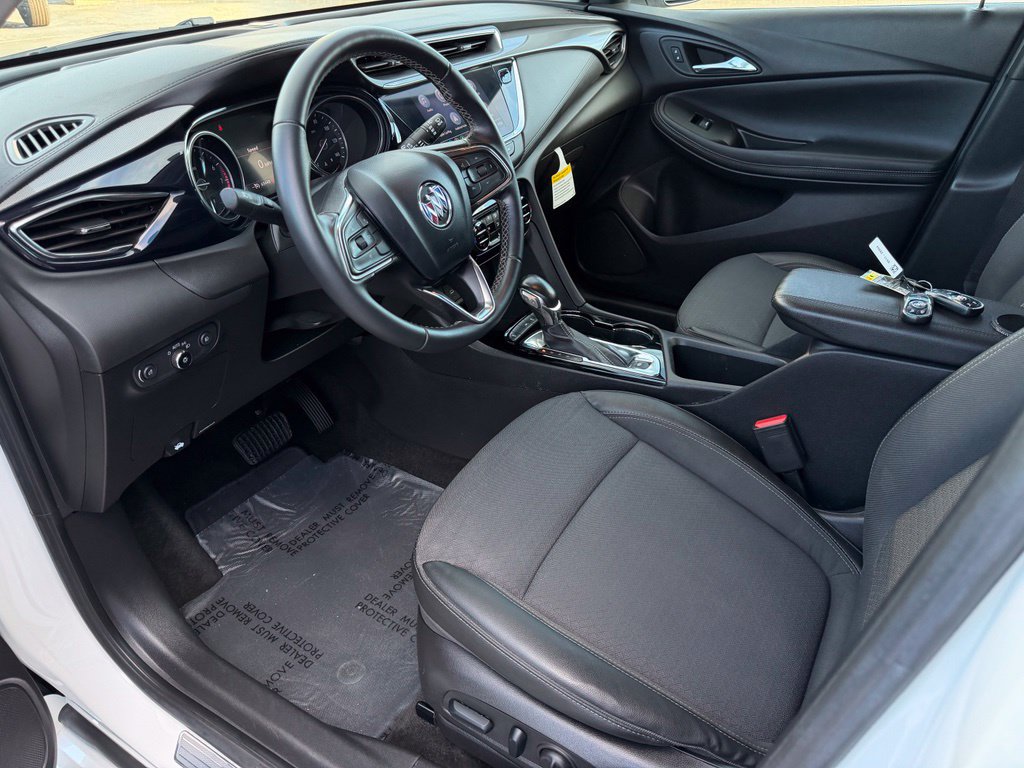 Used 2022 Buick Encore GX Select w/ Sport Touring Package FWD image 12