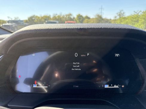 New 2025 Jeep Grand Cherokee L Laredo w/ Trailer Tow Package image 21