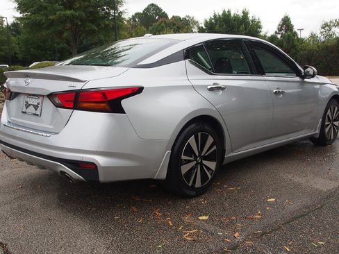 Used 2022 Nissan Altima 2.5 SL image 7