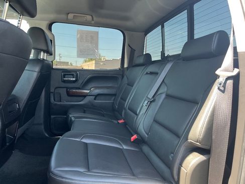 Used 2018 GMC Sierra 1500 SLT AWD/4WD image 28
