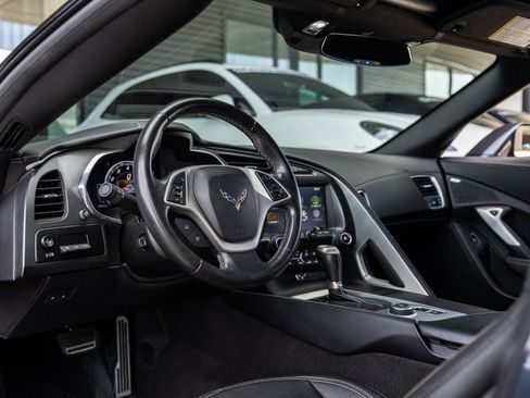 Used 2014 Chevrolet Corvette Stingray Coupe w/ 2LT Preferred Equipment Group image 29