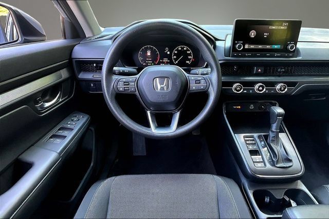 Used 2025 Honda CR-V LX image 8