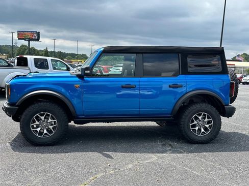 Used 2024 Ford Bronco Badlands image 44