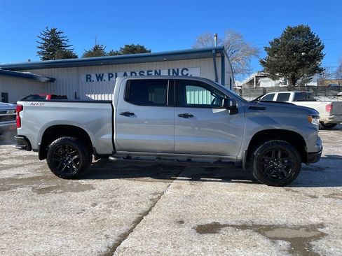 Used 2023 Chevrolet Silverado 1500 LT Trail Boss w/ Convenience Package II image 20