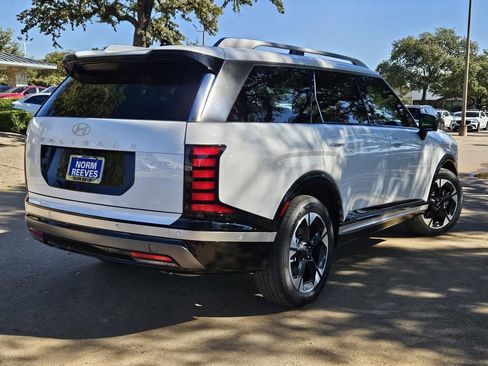 New 2026 Hyundai Palisade Limited FWD image 5