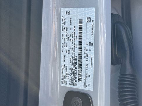 New 2025 Ford F150 Lariat w/ Equipment Group 501A Mid image 43