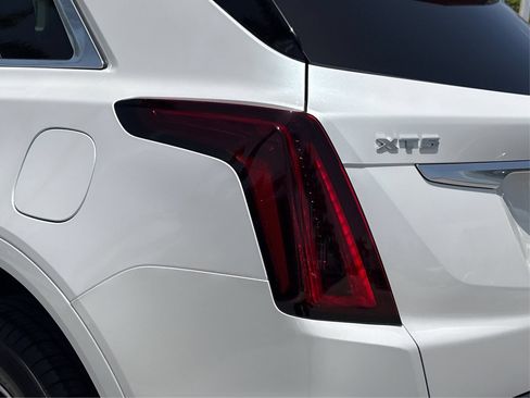 New 2026 Cadillac XT5 Luxury FWD image 15
