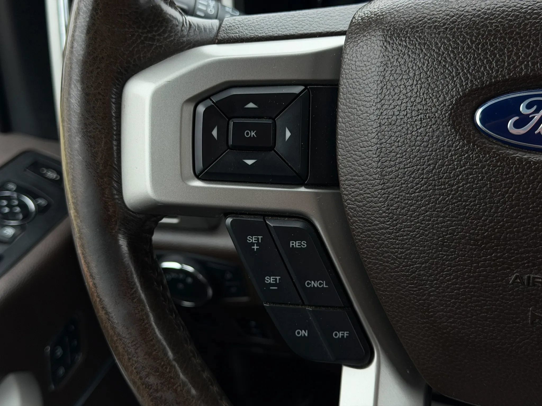 Used 2017 Ford F250 King Ranch AWD/4WD image 28