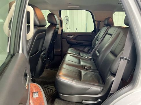 Used 2010 Chevrolet Tahoe LT AWD/4WD image 21