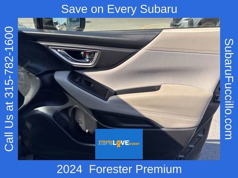 Used 2024 Subaru Forester Premium AWD/4WD image 15