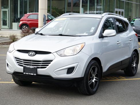 Used 2011 Hyundai Tucson GLS image 1