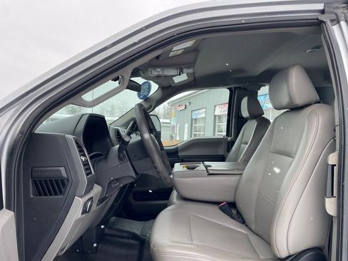 Used 2020 Ford F250 XL w/ Power Equipment Group image 10