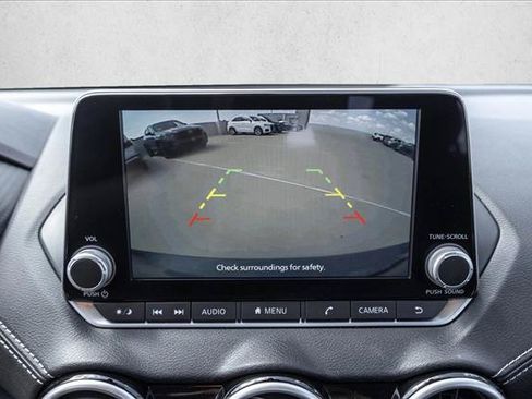 Used 2025 Nissan Sentra SV FWD image 16