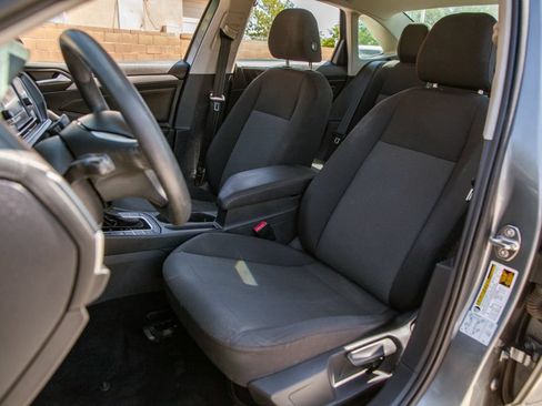 Used 2019 Volkswagen Jetta S FWD image 13