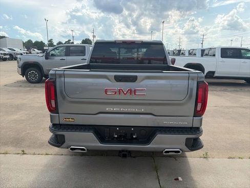 New 2026 GMC Sierra 1500 Denali w/ Denali Reserve Package AWD/4WD image 5