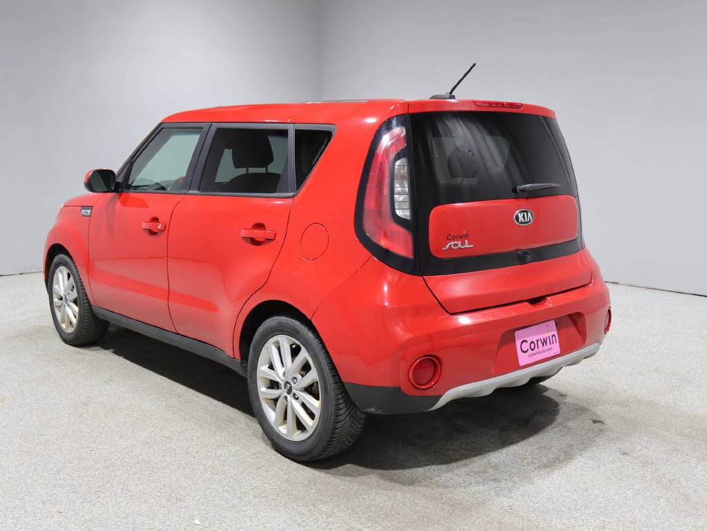Used 2019 Kia Soul + FWD image 6