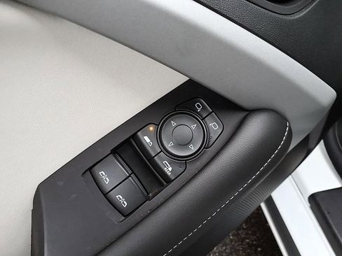 Used 2023 Chevrolet Camaro LT image 17