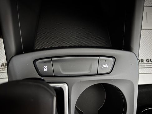 New 2026 Chevrolet Trax LS image 35