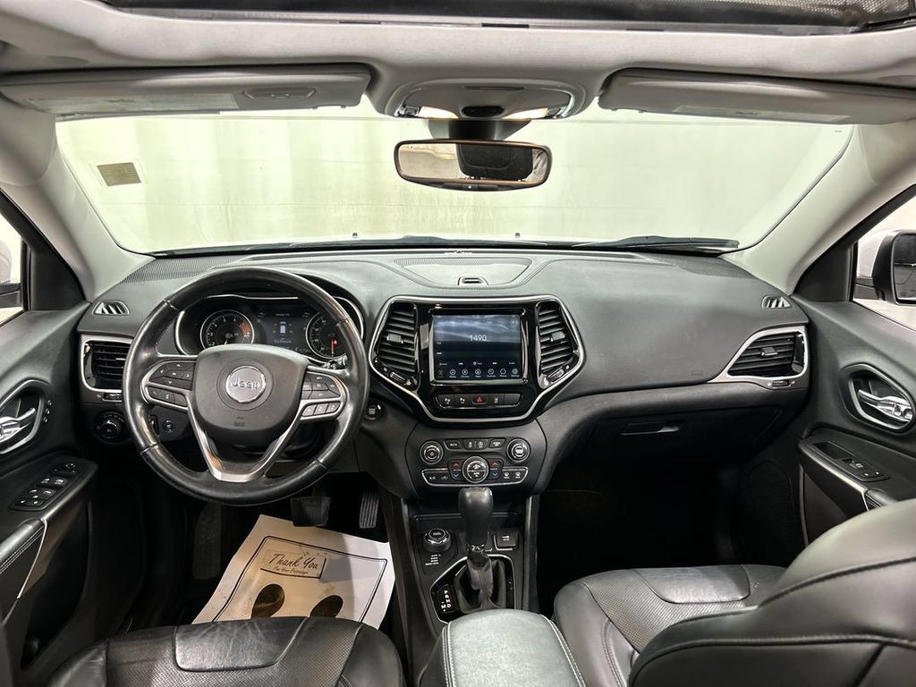Used 2021 Jeep Cherokee Limited AWD/4WD image 18