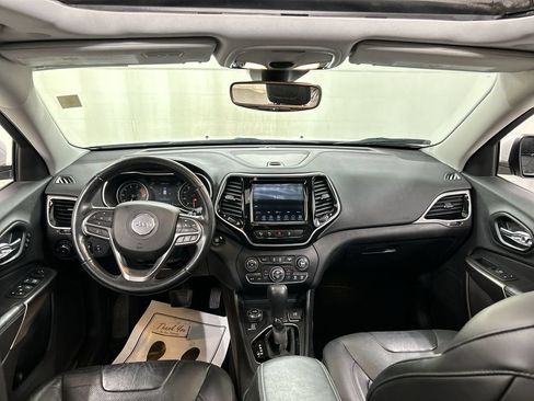 Used 2021 Jeep Cherokee Limited AWD/4WD image 18