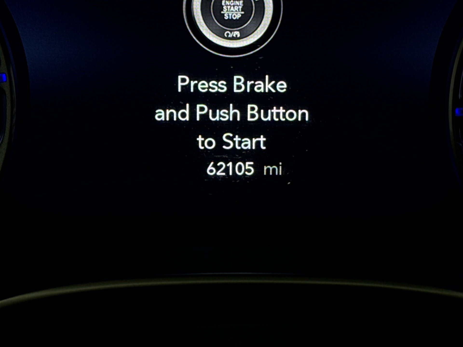 Used 2022 Chrysler Pacifica Limited AWD/4WD image 9