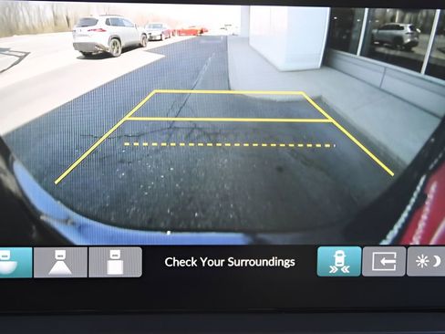 Used 2025 Honda Pilot EX-L image 13