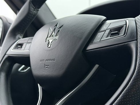 Used 2021 Maserati Ghibli S Q4 image 28