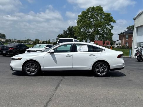 Certified 2024 Honda Accord EX image 4