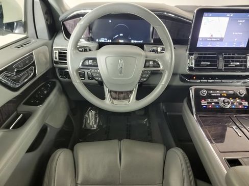 Used 2020 Lincoln Navigator Reserve w/ Equipment Group 208A Reserve AWD/4WD image 33