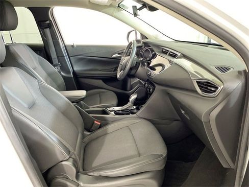 Used 2022 Buick Encore GX Preferred w/ Cold Weather Comfort Package image 35