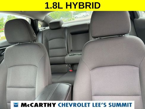 Used 2018 Chevrolet Malibu Hybrid w/ Driver Confidence Package FWD image 47