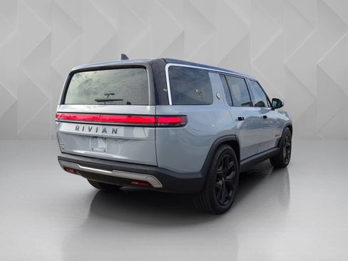 Used 2023 Rivian R1S Adventure AWD/4WD image 5