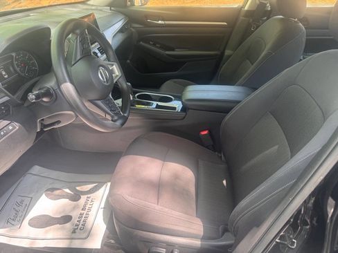 Used 2023 Nissan Altima 2.5 SV image 20