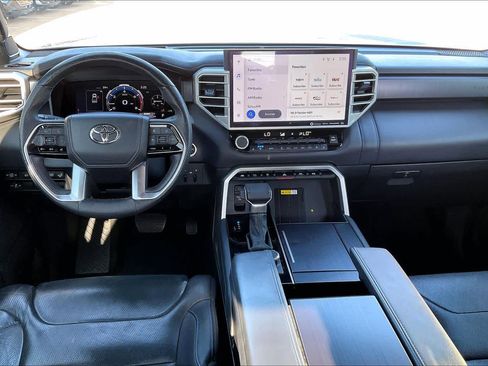 Used 2022 Toyota Tundra Platinum image 15