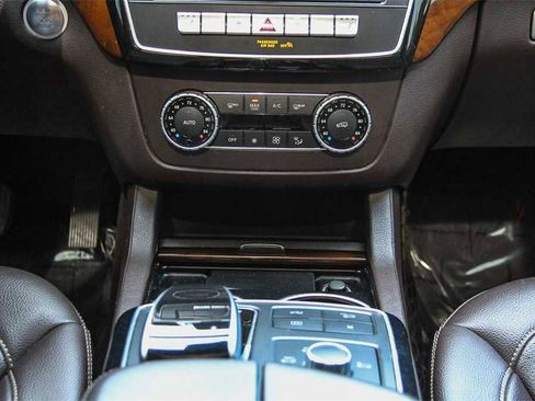 Used 2018 Mercedes-Benz GLS 450 4MATIC image 14