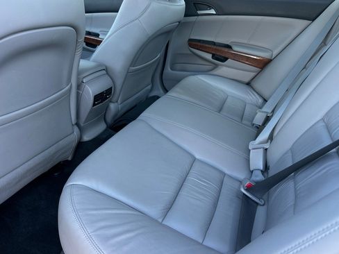 Used 2012 Honda Accord EX-L image 12