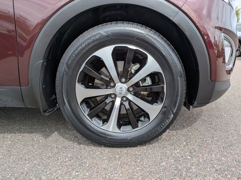 Used 2016 Kia Sorento EX image 10