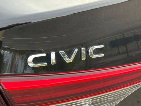 Used 2022 Honda Civic Sport image 36