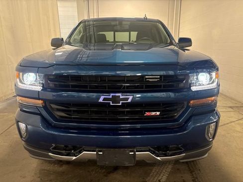 Used 2018 Chevrolet Silverado 1500 LT w/ All Star Edition AWD/4WD image 2