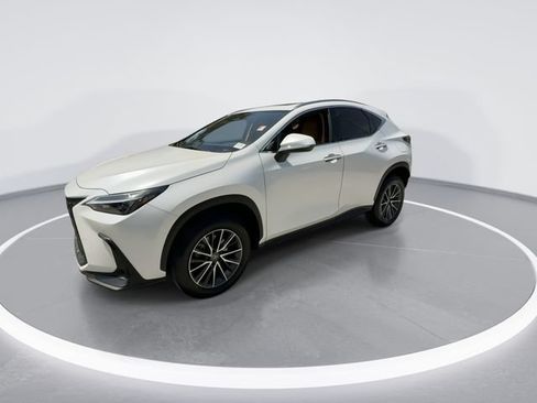 Used 2024 Lexus NX 350 AWD image 4