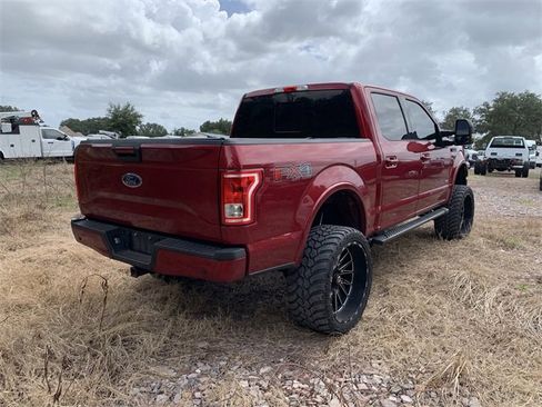 Used 2016 Ford F150 XLT w/ Equipment Group 302A Luxury image 4