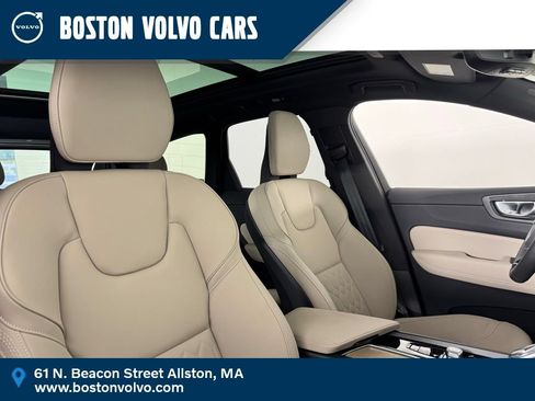 New 2026 Volvo XC60 B5 Plus w/ Protection Package Premier AWD/4WD image 8