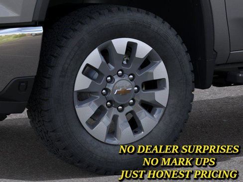 New 2026 Chevrolet Silverado 2500 LT w/ Texas Edition AWD/4WD image 9