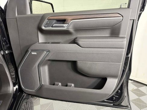 New 2026 GMC Sierra 1500 SLT w/ SLT Premium Plus Package image 24