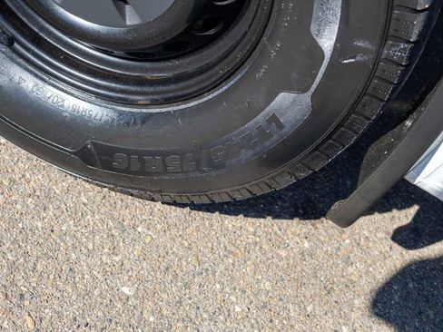 Used 2020 Mercedes-Benz Sprinter 144 Cargo image 9