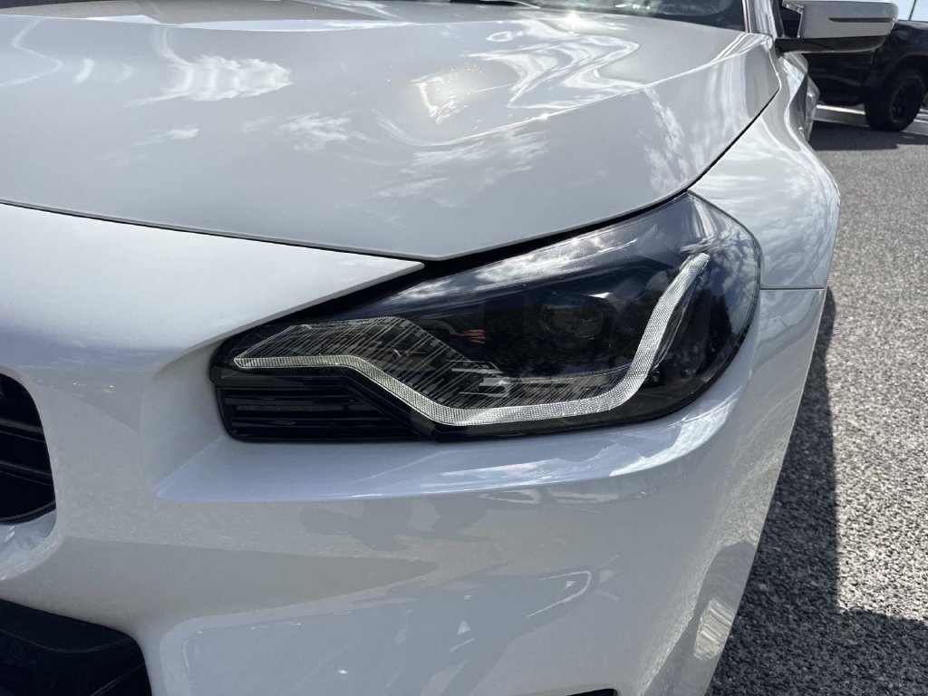 Used 2026 BMW M2 w/ Lighting Package RWD image 9