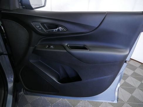 Used 2024 Chevrolet Equinox LT AWD/4WD image 11